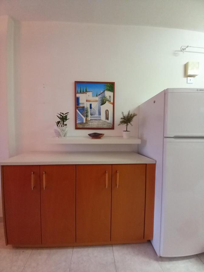 Old Town Apartment 2 Larnaca Dış mekan fotoğraf